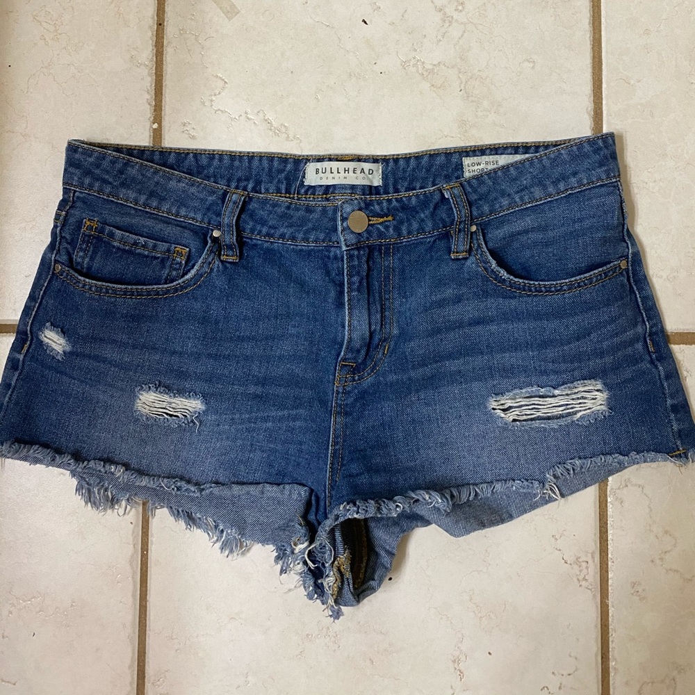 low rise jean shorts size 30